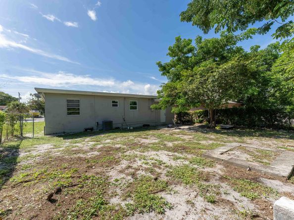 1340 W 33rd Street, Riviera Beach FL 33404
