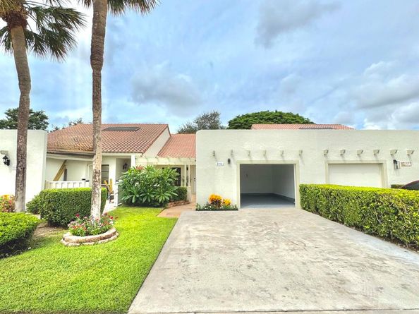 21583 Guadalajara Avenue, Boca Raton FL 33433