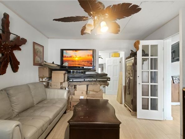 497 NW 47th Ct, Oakland Park FL 33309