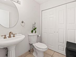 7529 Courtyard Run E, Boca Raton FL 33433