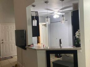 3441 NW 44 St 203, Oakland Park FL 33309