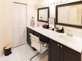 5698 Santiago Cir 5698, Boca Raton FL 33433