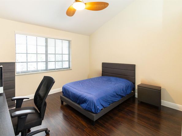 5698 Santiago Cir 5698, Boca Raton FL 33433