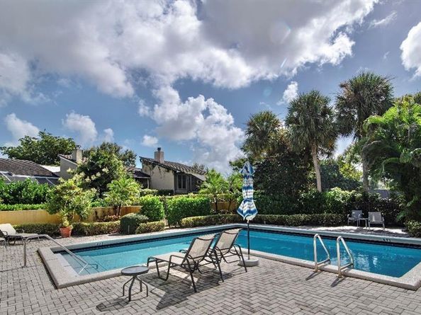 5698 Santiago Cir 5698, Boca Raton FL 33433