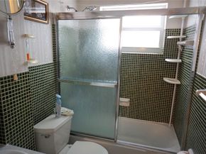 160 NE 8th Ave 25 B, Hallandale Beach FL 33009