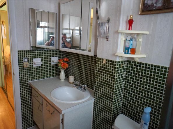 160 NE 8th Ave 25 B, Hallandale Beach FL 33009