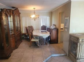 2000 Nw75 Ave, Sunrise FL 33313