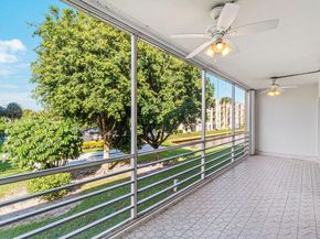 200 Waterway Drive S 202, Lantana FL 33462