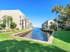 200 Waterway Drive S 202, Lantana FL 33462