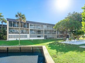 200 Waterway Drive S 202, Lantana FL 33462