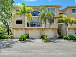 300 Crestwood Court N 307, Royal Palm Beach FL 33411