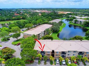 300 Crestwood Court N 307, Royal Palm Beach FL 33411