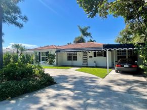 360 Alhambra Place, West Palm Beach FL 33405