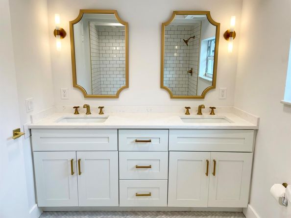 360 Alhambra Place, West Palm Beach FL 33405