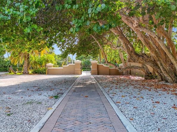 Undisclosed Address #FX-10534414, Fort Lauderdale FL 33316