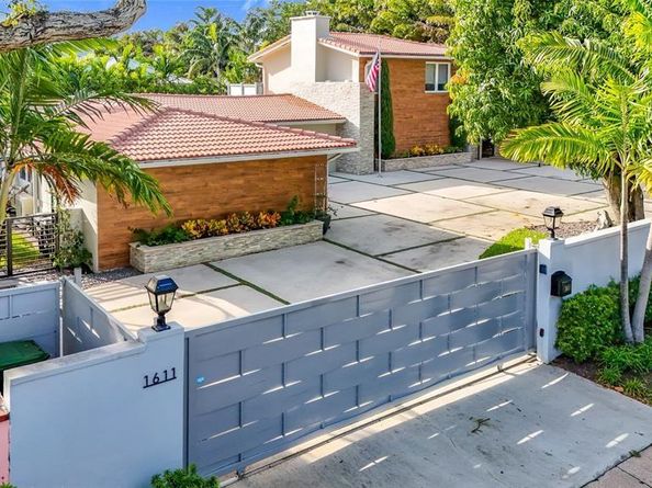 Undisclosed Address #FX-10534414, Fort Lauderdale FL 33316