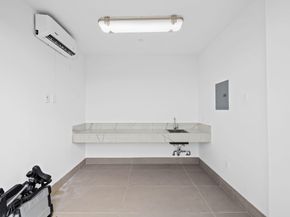 435 Bayshore Dr 302, Fort Lauderdale FL 33304