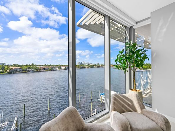 435 Bayshore Dr 302, Fort Lauderdale FL 33304