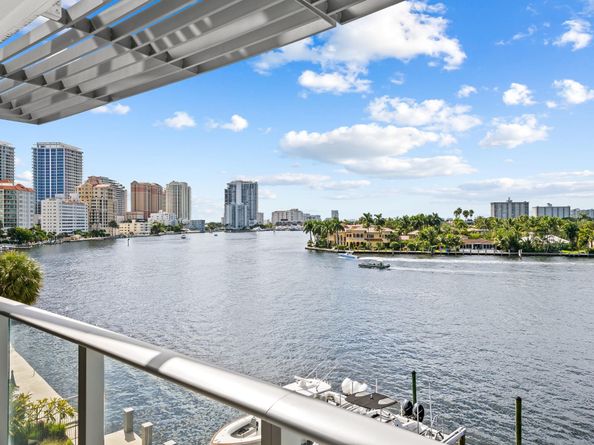435 Bayshore Dr 302, Fort Lauderdale FL 33304
