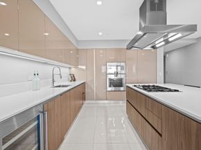 435 Bayshore Dr 302, Fort Lauderdale FL 33304