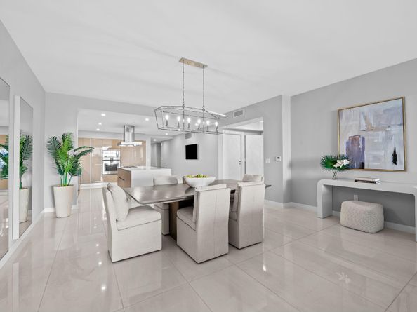 435 Bayshore Dr 302, Fort Lauderdale FL 33304