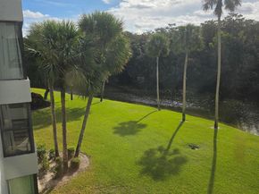 4133 S Carambola Circle S G305, Coconut Creek FL 33066