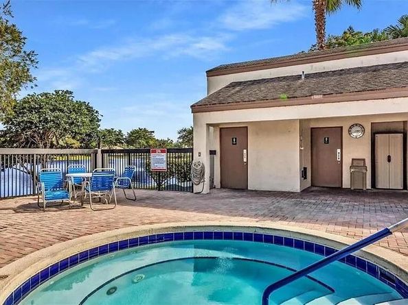 4133 S Carambola Circle S G305, Coconut Creek FL 33066