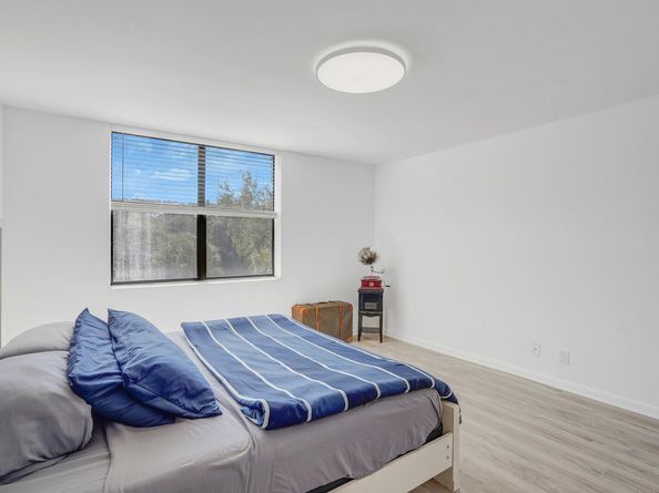 4133 S Carambola Circle S G305, Coconut Creek FL 33066