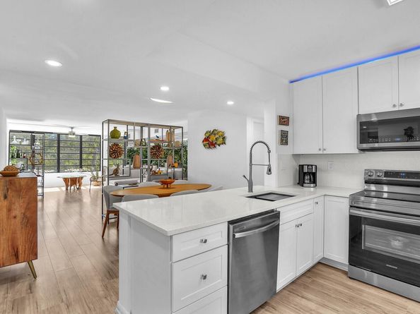 4133 S Carambola Circle S G305, Coconut Creek FL 33066