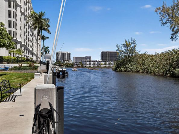 2840 NE 14th Street 311A, Pompano Beach FL 33062