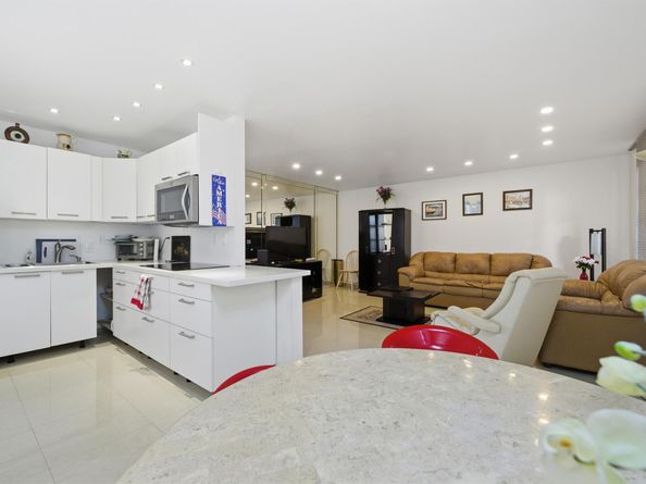 321 Piedmont G, Delray Beach FL 33484