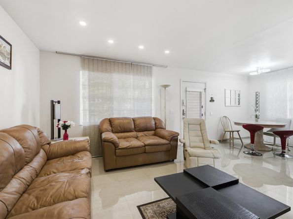 321 Piedmont G, Delray Beach FL 33484