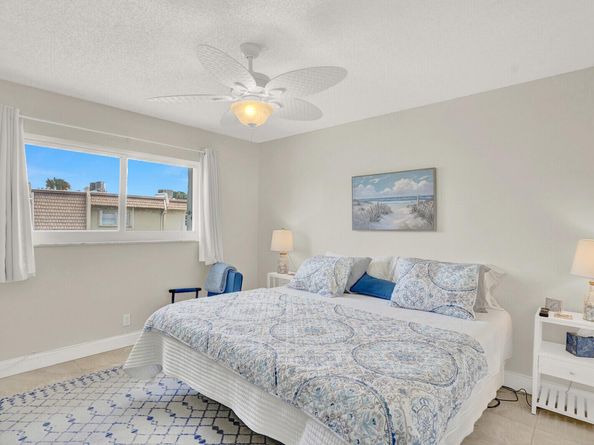 632 Snug Harbor Drive D14, Boynton Beach FL 33435