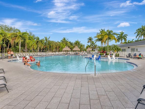 510 S Cortez Dr, Pompano Beach FL 33068