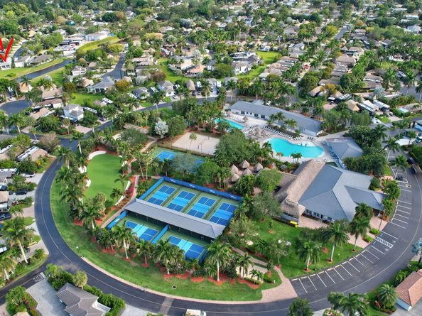 510 S Cortez Dr, Pompano Beach FL 33068