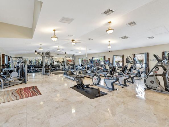 510 S Cortez Dr, Pompano Beach FL 33068