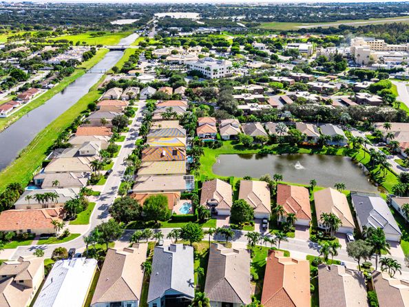 121 Palm Circle, Lake Worth Beach FL 33462