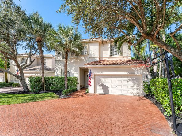 121 Palm Circle, Lake Worth Beach FL 33462