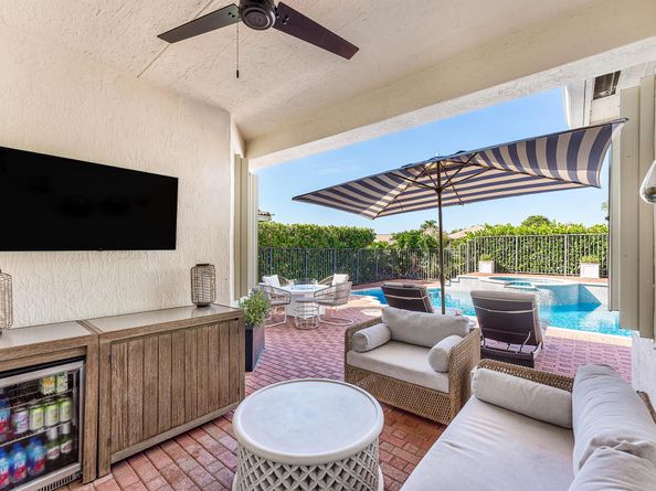 121 Palm Circle, Lake Worth Beach FL 33462