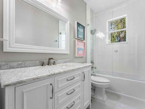 121 Palm Circle, Lake Worth Beach FL 33462