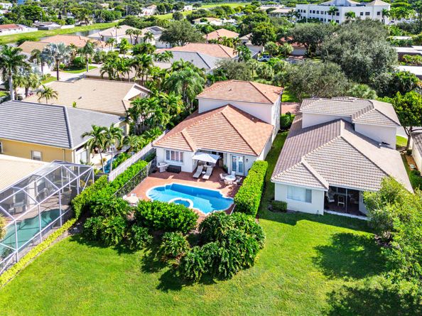 121 Palm Circle, Lake Worth Beach FL 33462