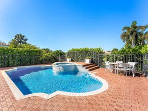 121 Palm Circle, Lake Worth Beach FL 33462