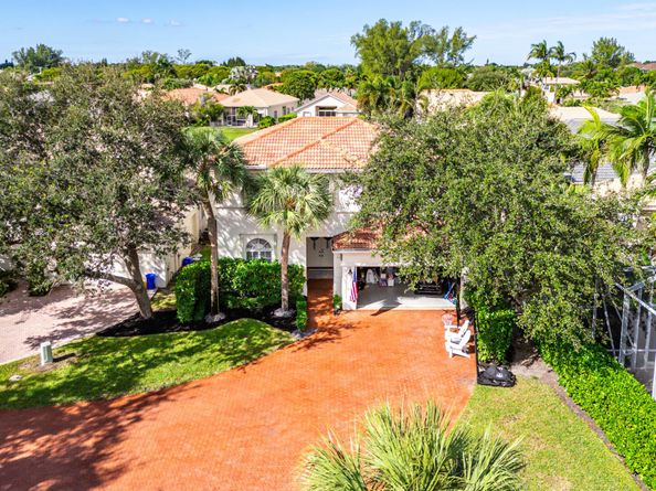 121 Palm Circle, Lake Worth Beach FL 33462