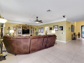 1020 Lavender Cir, Weston FL 33327