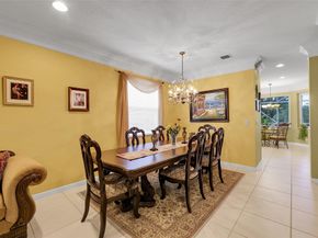 1020 Lavender Cir, Weston FL 33327