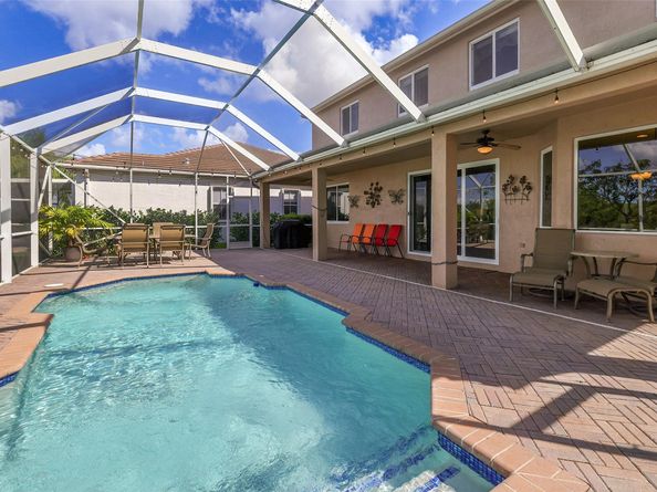 1020 Lavender Cir, Weston FL 33327