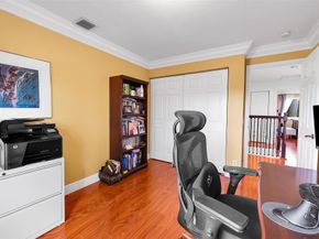 1020 Lavender Cir, Weston FL 33327