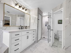 1020 Lavender Cir, Weston FL 33327