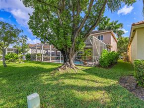 1020 Lavender Cir, Weston FL 33327