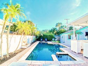 205 18th Avenue N, Lake Worth Beach FL 33460